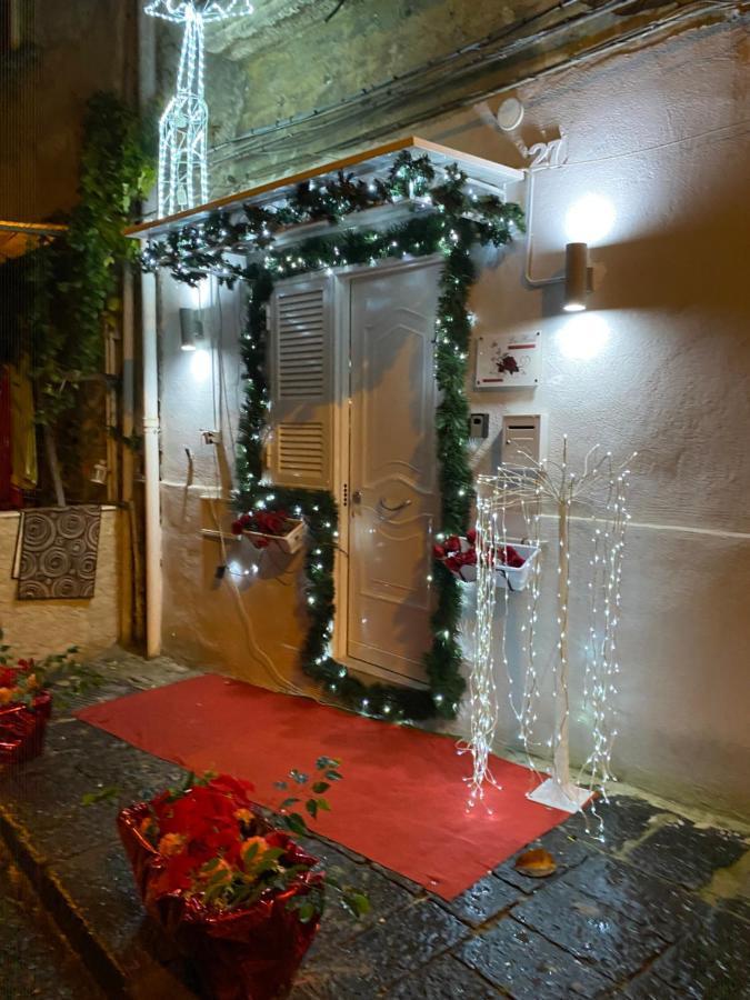 La Rosa Home Napoli Esterno foto